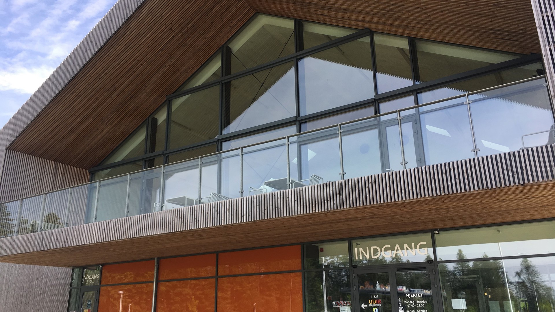 Indgangen af Hjertet udefra Indgangen af Hjertet udefra